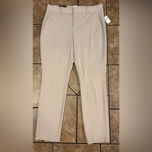 Women's Elegant Beige Gap size 10